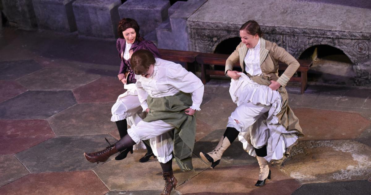 Blue Stockings Minack Theatre