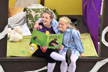 The Kiss that Missed