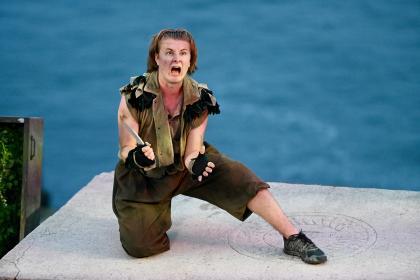 Wendy and Peter Pan - Hertfordshire Players