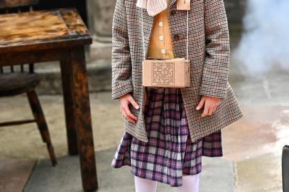 Carrie's War (with Jess as Carrie)