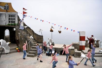 The Lighthouse Keeper's Lunch - Minack Youth Theatre