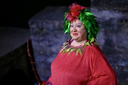 Duffy Beats the Devil - Scary Little Girls