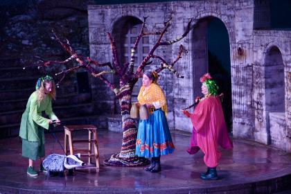 Duffy Beats the Devil - Scary Little Girls