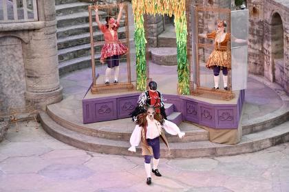 Love Riot - Miracle Theatre