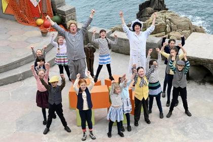 Giants by John Brolly & Ben Sutcliffe