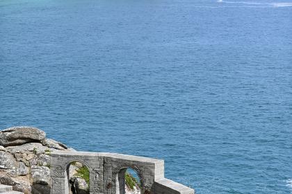 One Man and His Cow - Living Spit