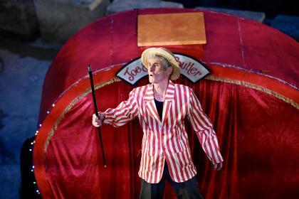 The Battling Butlers - Bash Street Theatre