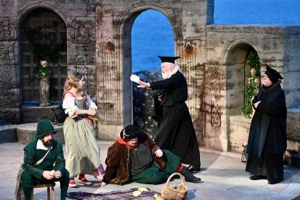 Love's Labour's Lost - Stamford Shoestring Theatre