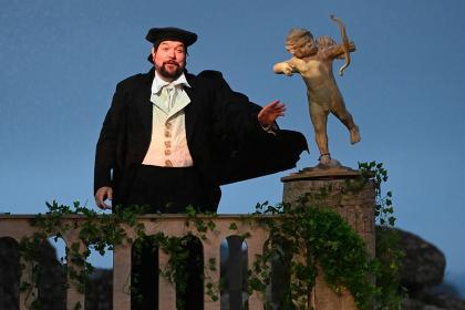 Love's Labour's Lost - Stamford Shoestring Theatre