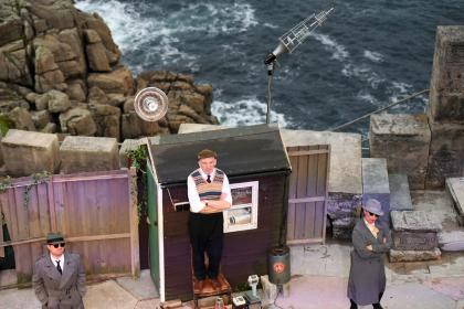 Starcrazy - Miracle Theatre