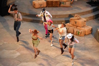 Winter's Tale  - Ovo