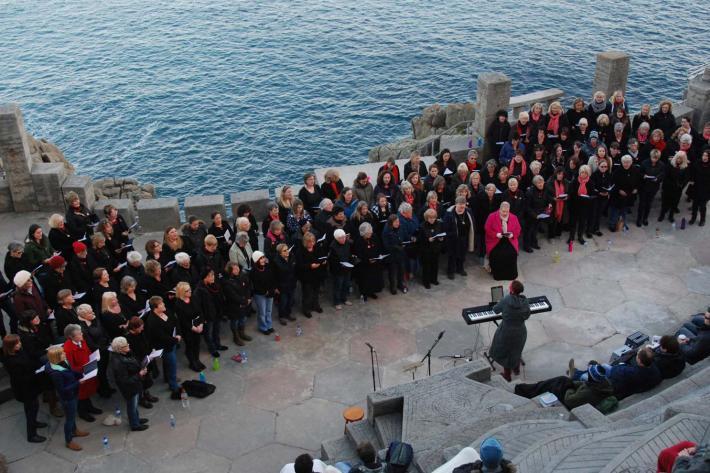 inTune Choir performing at the Minack Theatre